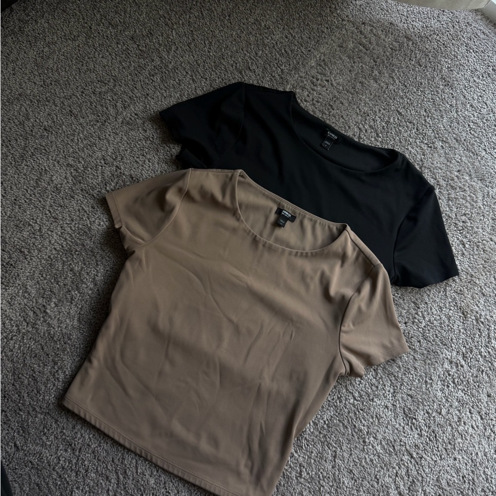 Express Short Sleeve Scoop Neck Tops - Black & Taupe